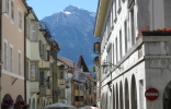Die Laubengasse in Meran in Südtirol.