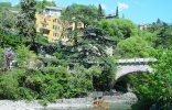 Der Steinerne Steg in Meran, eine Steinbrücke über die Passer aus dem 16. Jahrhundert.