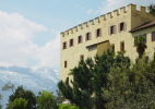 Schloss Trauttmansdorff in Meran beherbergt das Südtiroler Landesmuseum für Tourismus.